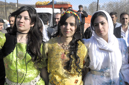 Şemdinli Newroz 2010 131