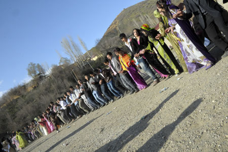 Şemdinli Newroz 2010 132