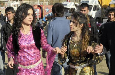 Şemdinli Newroz 2010 141