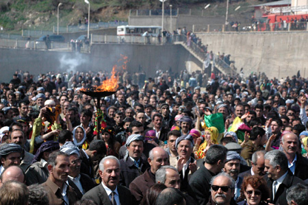 Şemdinli Newroz 2010 30