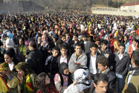 Şemdinli Newroz 2010 37