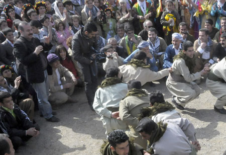 Şemdinli Newroz 2010 85