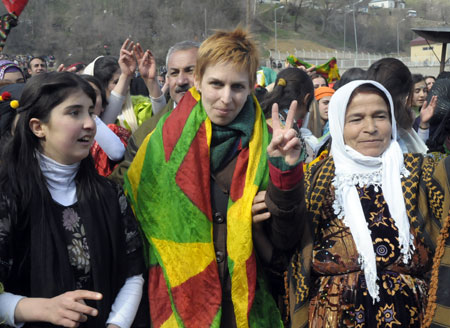 Şemdinli Newroz 2010 95