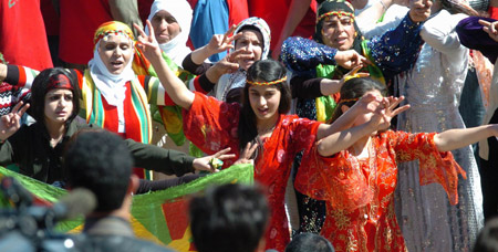 Diyarbakır'da çözüm Newrozu 112