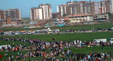Diyarbakır'da çözüm Newrozu 126