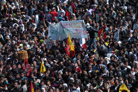 Diyarbakır'da çözüm Newrozu 71