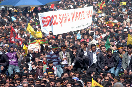 Diyarbakır'da çözüm Newrozu 88