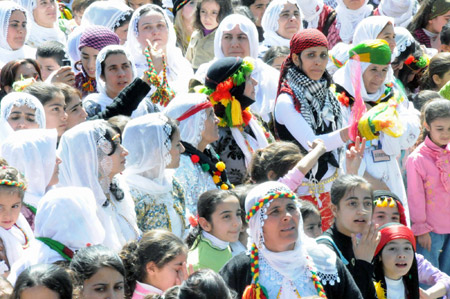 Newroz halayları başladı 109