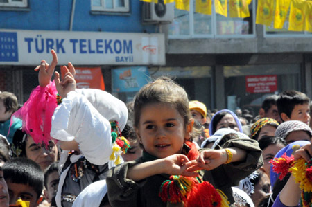 Newroz halayları başladı 134