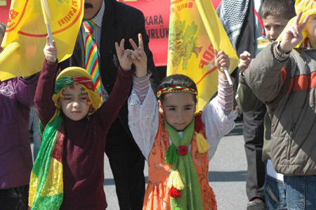 Newroz halayları başladı 140