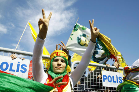 Newroz halayları başladı 15