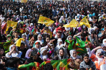 Newroz halayları başladı 153