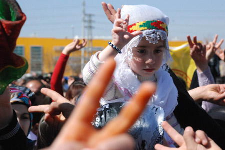 Newroz halayları başladı 155