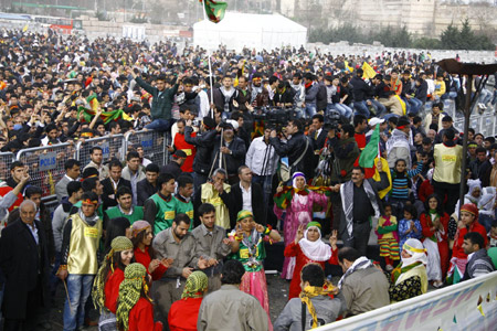 Newroz halayları başladı 173