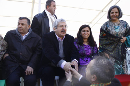 Newroz halayları başladı 18