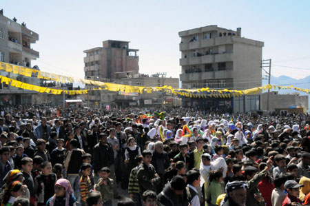 Newroz halayları başladı 21