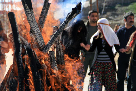 Newroz halayları başladı 49