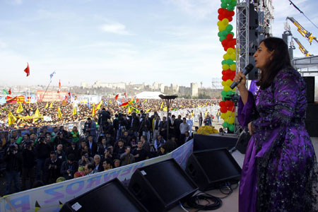 Newroz halayları başladı 60