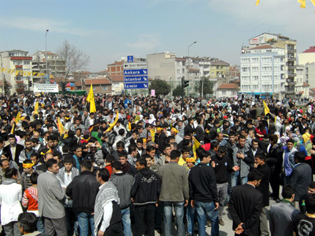 Newroz halayları başladı 67