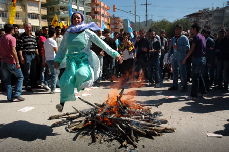 Newroz halayları başladı 72