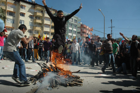 Newroz halayları başladı 73