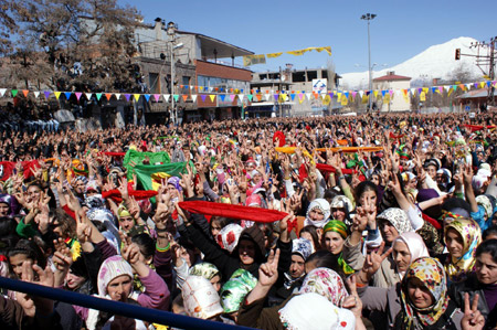 Newroz halayları başladı 84