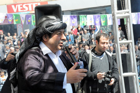 Newroz halayları başladı 95