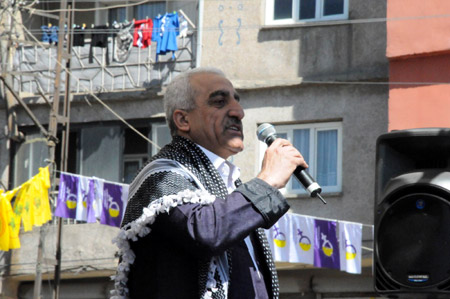 Newroz halayları başladı 98