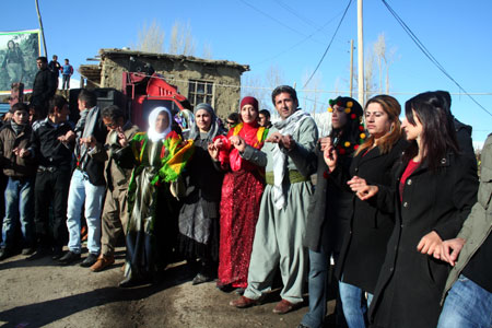 Dilezi'de Newroz kutlaması 24