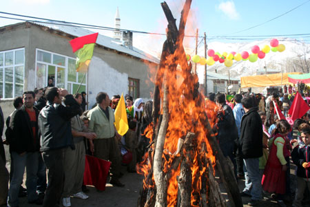 Dilezi'de Newroz kutlaması 5