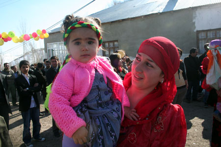 Dilezi'de Newroz kutlaması 8