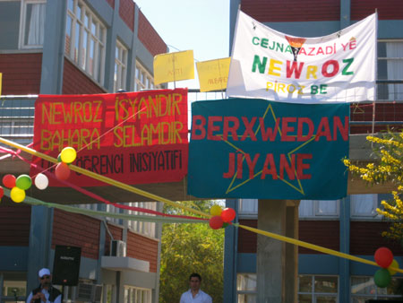 Kıbrıs'ta Newroz kutlaması 46