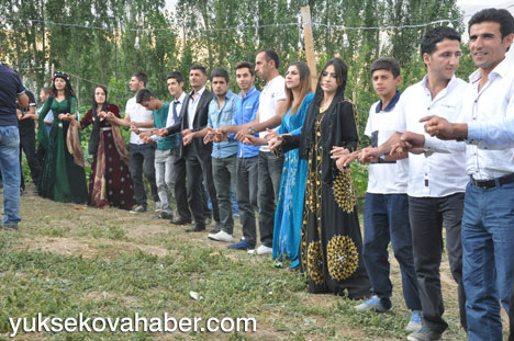 Yüksekova hafta içi düğünleri (19-23 Ağustos 2013) 36