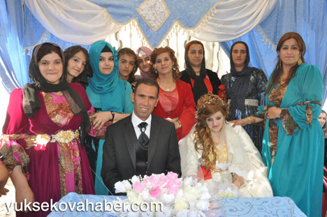 Yüksekova hafta içi düğünleri (19-23 Ağustos 2013) 50