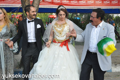 Yüksekova hafta içi düğünleri (19-23 Ağustos 2013) 62