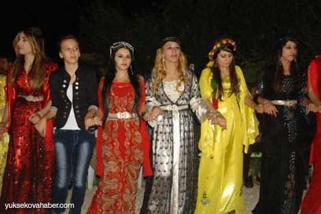 TGC üyeleri katıldıkları otantik düğüne hayran kaldı - Yüksekova 16