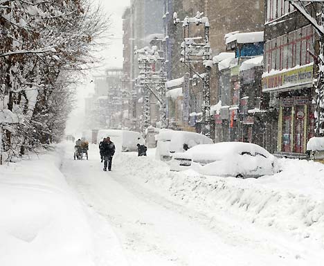 Yüksekova kar yağışı sonrası fotoğraflar - 31-12-2008 3