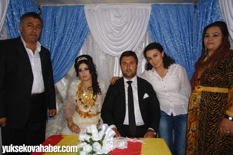 Yüksekova hafta içi düğünleri - 06-09-2013 - Foto Galeri 31