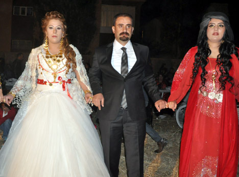 22-09-2013 - Şedal ailesinin düğününden fotoğraflar 24
