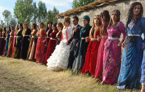 Yüksekova Düğünleri (21-22 Eylül 2013) 90