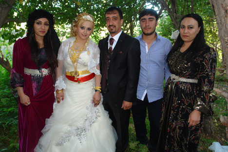 Yüksekova hafta içi düğünleri - Fotoğraflar - 27-09-2013 17