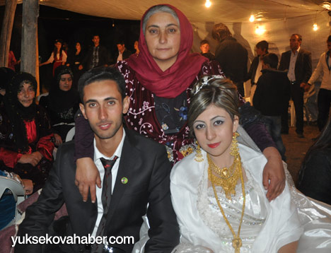 Yüksekova hafta içi düğünleri - Fotoğraflar - 27-09-2013 53
