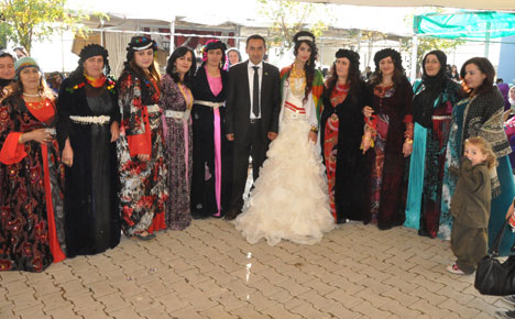 Yüksekova Düğünlerinden fotoğraflar (05-06 Ekim 2013) 110