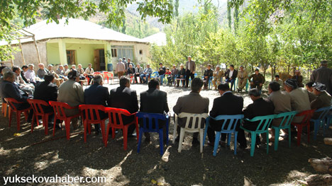 Özbek'in Aktütün ziyaretinden fotoğraflar 32