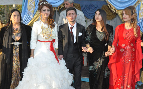 Yüksekova Düğünleri (09-12 Ekim 2013) 175