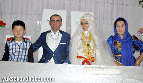 Atabak ailesinin düğününden fotoğraflar - Yüksekova 84