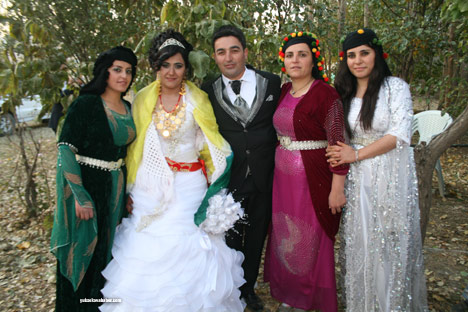 Yüksekova hafta içi düğünleri - Foto Galeri - 25-10-2013 120