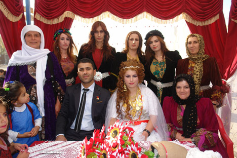 Yüksekova hafta içi düğünleri - Foto Galeri - 25-10-2013 91
