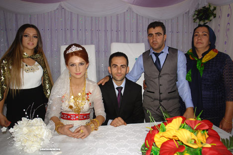 Yüksekova hafta içi düğünleri - 01-11-2013 - Foto Galeri 67
