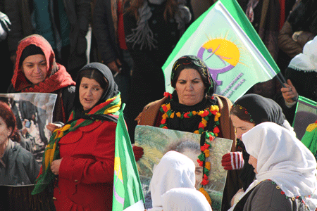 3 Kürt kadın siyasetçi Şemdinli'de anıldı 1